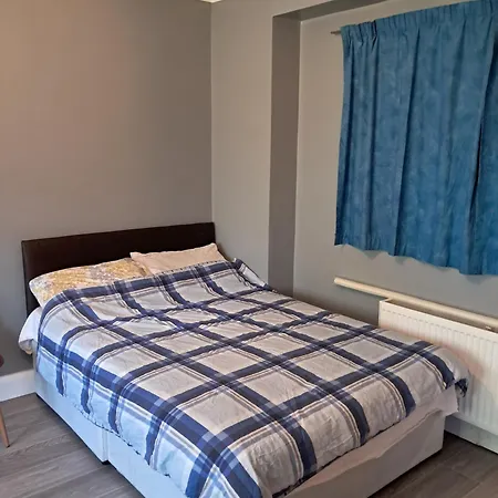Cosy Studio Retreat In Letterkenny For Appartamento *